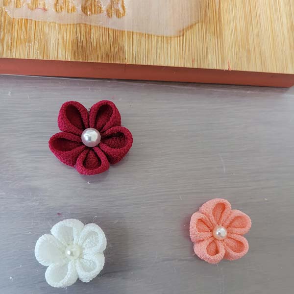 Blüten aus tsumamizaiku